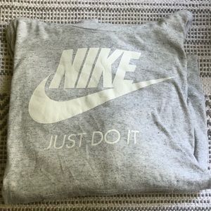 Nike Sweatshirt